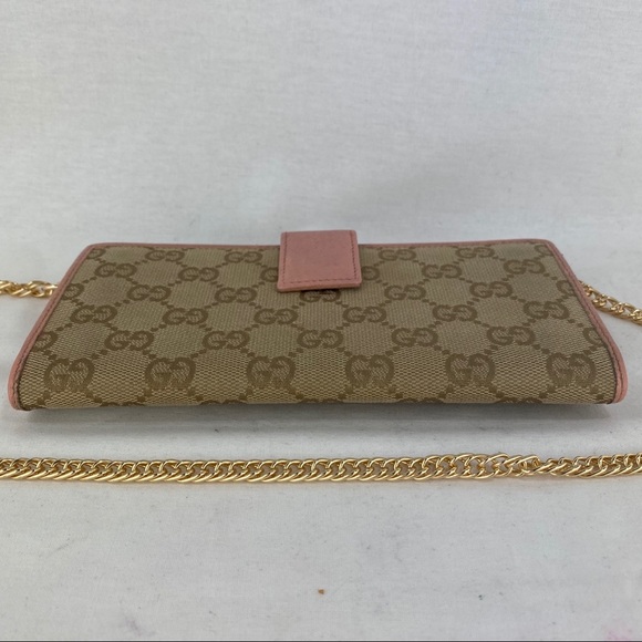 GUCCI GG Supreme Wallet on Chain - Picture 9 of 15